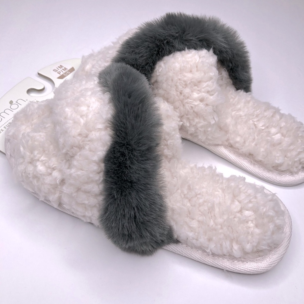 LEMON Gray Faux Fur & Creme Faux Sherpa Slippers. Crisscross Style Size S/M 5-6